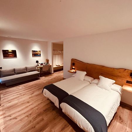 A Reigada Hotel Restaurante Grandas de Salime Dış mekan fotoğraf