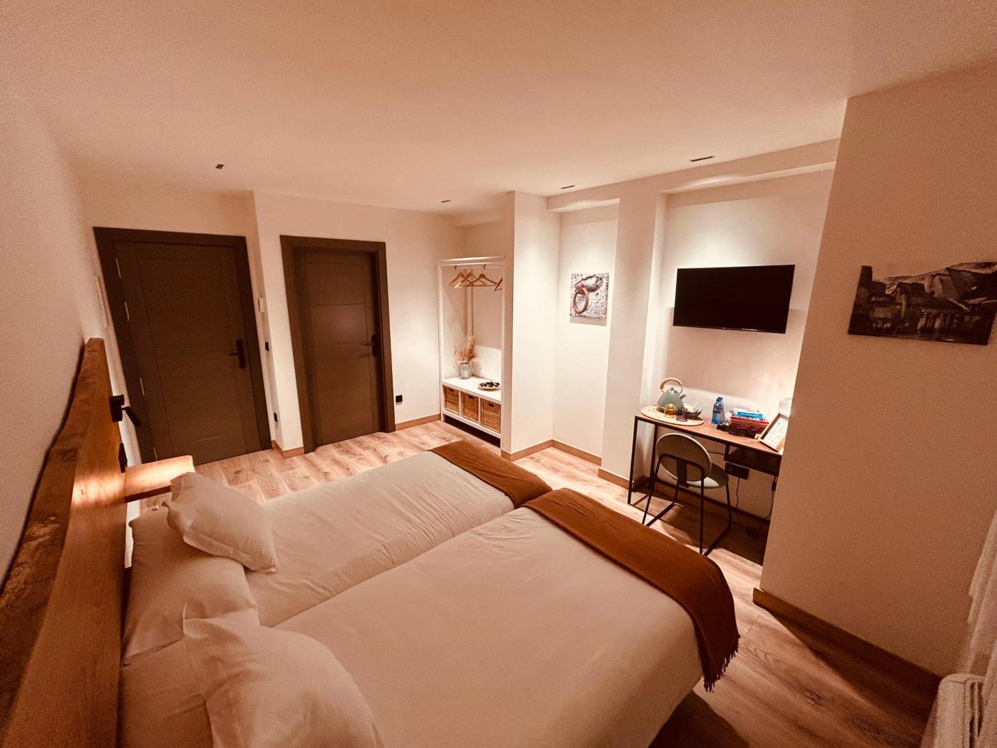 A Reigada Hotel Restaurante Grandas de Salime Dış mekan fotoğraf